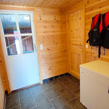 Holiday home Cozy House With Boat Dock, Sauna - Fjordtid Rubbestadneset