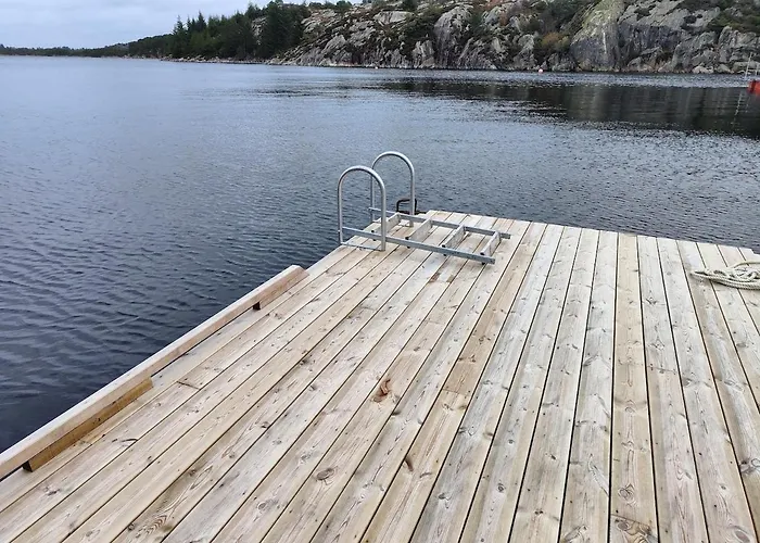 Cozy House With Boat Dock, Sauna - Fjordtid