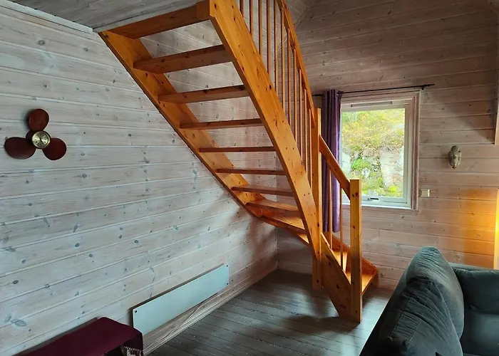 Cozy House With Boat Dock, Sauna - Fjordtid Feriehus